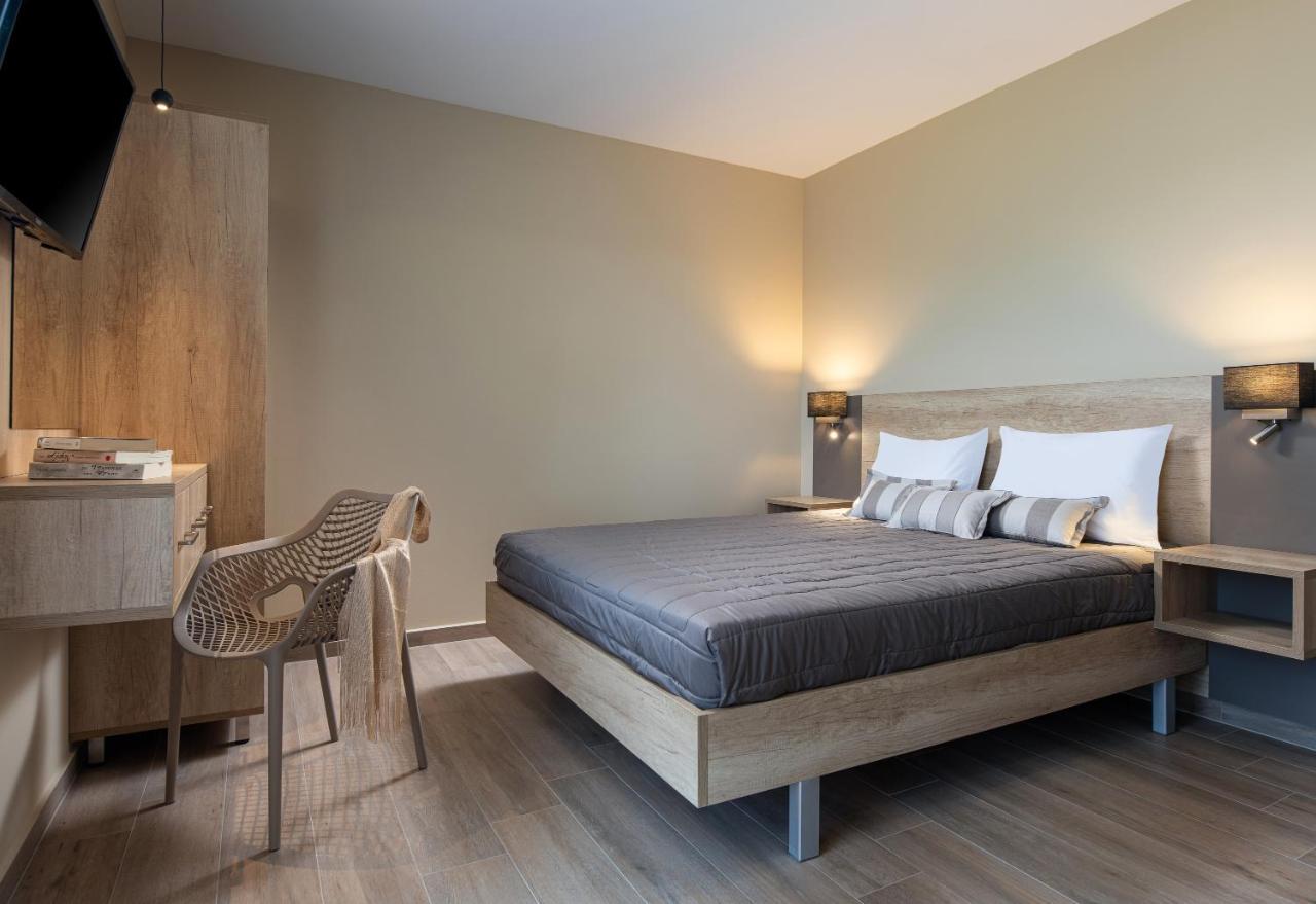 Apartament Rodon Garden Sarti Zewnętrze zdjęcie